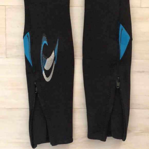 O'Neill, Full Length Wet Suit/Seamless,Lumbar/Flex - Picture 9 of 11